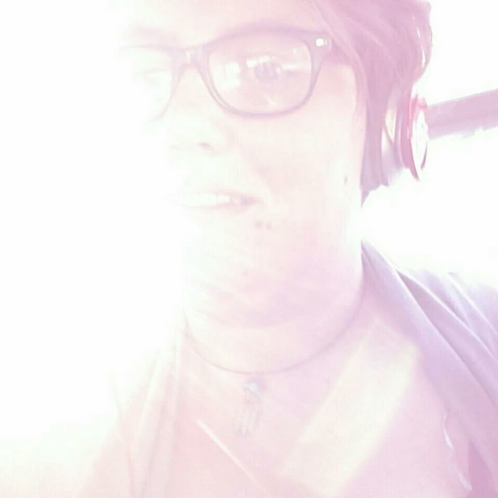 Meet your Posher, Joyce